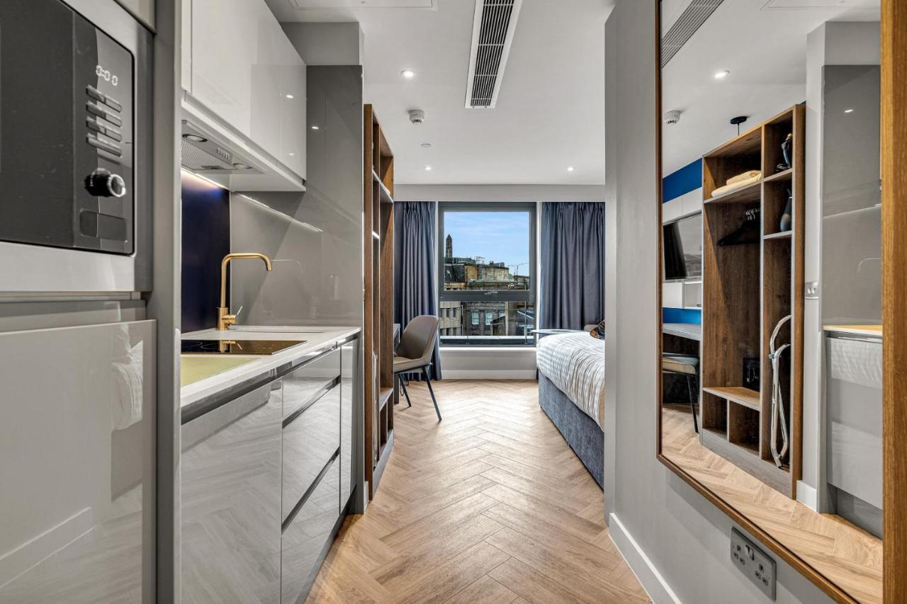 Aparthotel Roomzzz
